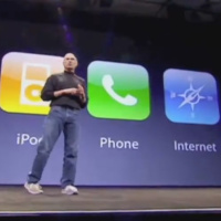31 - Hoje a Apple reinventa o telefone.