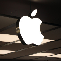 35 - Apple Store Village Mall: Polêmicas, preços, Genius Bar e o estoque