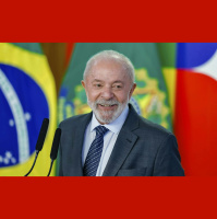 Lula responsabiliza governo Bolsonaro por fraudes no INSS e admite falha de comunicação