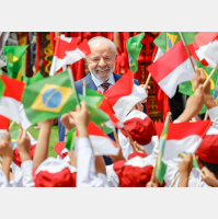 Lula confirma que irá disputar quarto mandato presidencial em 2026