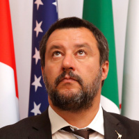 Italys Salvini launches populist alliance in Europe