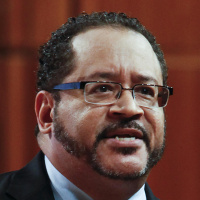 Has the Political Establishment Failed America?