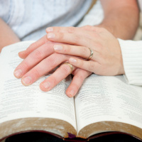 QUEM É DEUS - O que Deus demanda em uma aliança? - 06/02/23