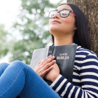 QUEM É DEUS - Ele vê tudo! - 15/06/22