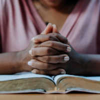 QUEM É DEUS? - Deus sempre cumpre a Sua Promessa! - 06/03/23