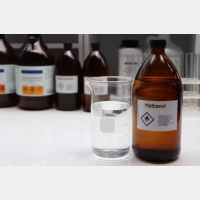 Prudência manda evitar, por enquanto, as bebidas relacionadas à intoxicação, alerta médico