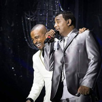 Tá Rolando com a Thalita: Alexandre Pires e Luiz Carlos levam o projeto Gigantes do Samba para BH