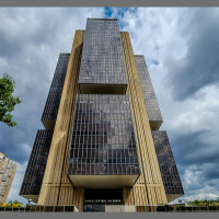 BC limita TED e Pix a R$ 15 mil para instituições de pagamento não autorizadas