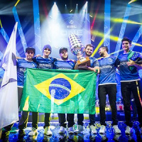 Com brasileiros premiados, SK Gaming vai às quartas da ELeague CS:GO