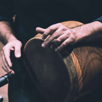 863 - Roda de samba em Portugal e o pai da Bossa Nova