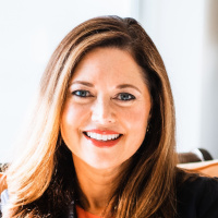 Money-Smart Solopreneur – Protect Your Finances with Money-Girl Laura Adams