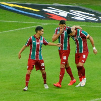 Fluminense é um dos clubes mais corajosos do Brasil, elogia Escobar