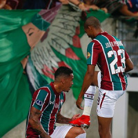Não perca o foco, João Pedro, pede Escobar