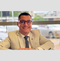 Prefeito de Nova Friburgo (RJ) relata momentos de tensão ao se abrigar em bunker em Israel