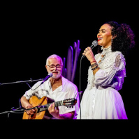 Show Maria da Canção celebra parceria de 25 anos entre Mariene de Castro e Roberto Mendes