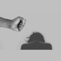 ‘Em briga de marido e mulher a gente salva uma vida’, diz secretária sobre campanha de prevenção contra violência