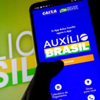 Senado aprova MP com piso permanente de R$ 400 para Auxílio Brasil