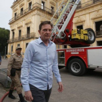 Marcelo Crivella fala em reconstrução do Museu Nacional