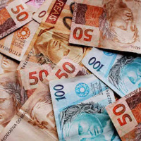 A 12 dias do primeiro turno das eleições, os candidatos a presidente da República já gastaram R$ 130,4 milhões, segundo dados disponíveis no portal do Tribunal Superior Eleitoral