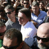 Polícia Federal deve ampliar segurança de Jair Bolsonaro para parentes do presidenciável