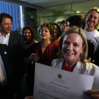 PT registra Lula e Ministério Público Eleitoral pede impugnação da candidatura