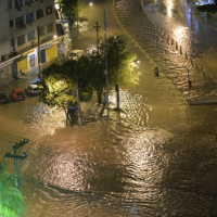 Rio de Janeiro registrou chuva forte ao longo de toda a madrugada desta quinta-feira