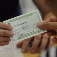 Eleitor tem até hoje para emitir, transferir e regularizar título