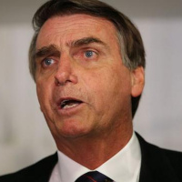 Bolsonaro segue com a maior rejeição entre os candidatos, diz pesquisa