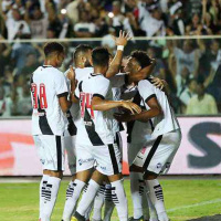 Avaí e Vasco se enfrentam hoje pelo jogo de volta da terceira fase da Copa do Brasil