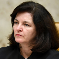 Dodge pede prorrogação da investigação contra presidentes da Câmara e do Senado.