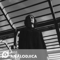 NA CABINE #005: Analodjica