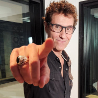 Sabe Aquela Música? #60: Dinho Ouro Preto (Capital Inicial) - Natasha