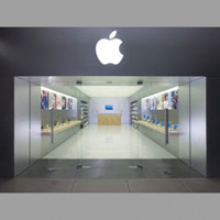 Company Stores vs. Independent Retailers: Clash or Peaceful Coexistence?