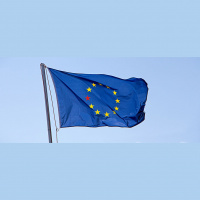 Who Will Be the Winners and Losers in the Eurozone Stalemate? 