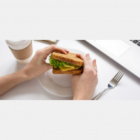 Is Desktop Dining Hurting the Restaurant Industry?