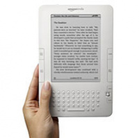 Former Random House CEO Alberto Vitale: ’Paper Books Will Evolve into More Precious Products’