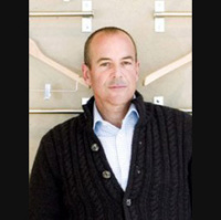 Urban Outfitters’ Glen Senk: Look for the Right Culture Diverse Opinions and ’Bad News’