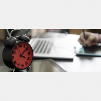 Beyond Netflix: How Binging Impacts Online Learning