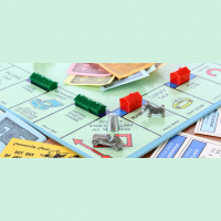 Why Old-fashioned Board Games Thrive in the Internet Age