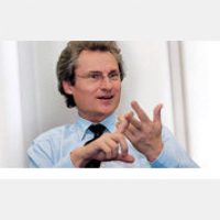 Henning Kagermann: Balancing Change and Stability in the Evolution of SAP’s Enterprise Software Platform