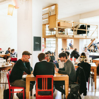 Pros and cons of co-working spaces 