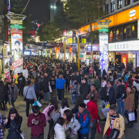 Multinationals face nationalist ire of China consumers