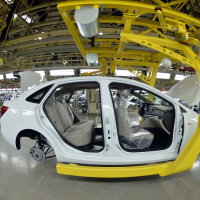 US car makers urge easing of US China trade dispute