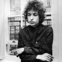 Does Bob Dylan deserve the Nobel Prize for literature?