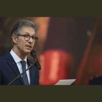 Sabatina: Zema defende reforma administrativa, critica ministros do STF e diz ser contra bets