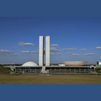 PEC da Blindagem e Anistia são resposta ao STF, diz cientista política