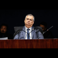 Sem citar Lei Magnitsky, Dino diz que leis estrangeiras não produzem efeitos no Brasil