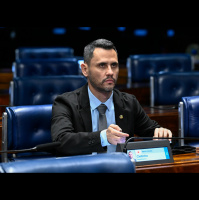 MG: candidatos ao governo fazem campanha em diferentes regiões do estado após Datafolha