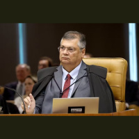 Dino dá 30 dias para comissões do Congresso explicarem como fiscalizam emendas parlamentares