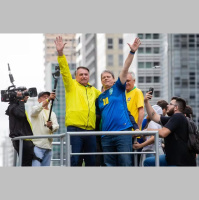 Moraes autoriza Tarcísio a visitar Bolsonaro na Papudinha na quinta-feira (22)